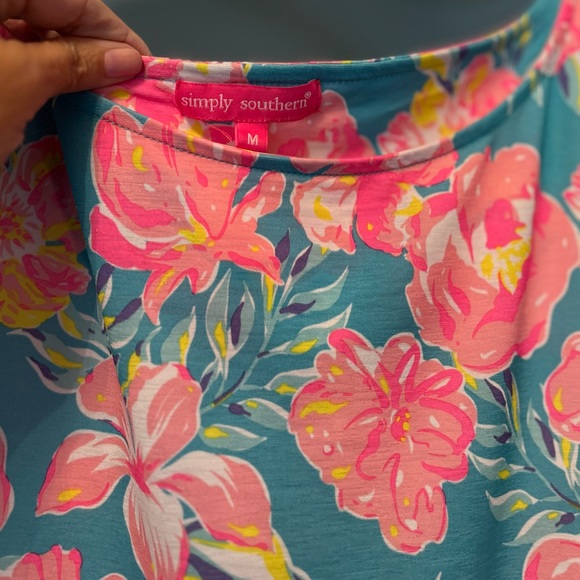 Simply Southern Top - Picture 4 of 5